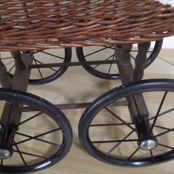 Vintage Victorian Style Baby Carriage with Lace Canopy - Picture 8 of 16